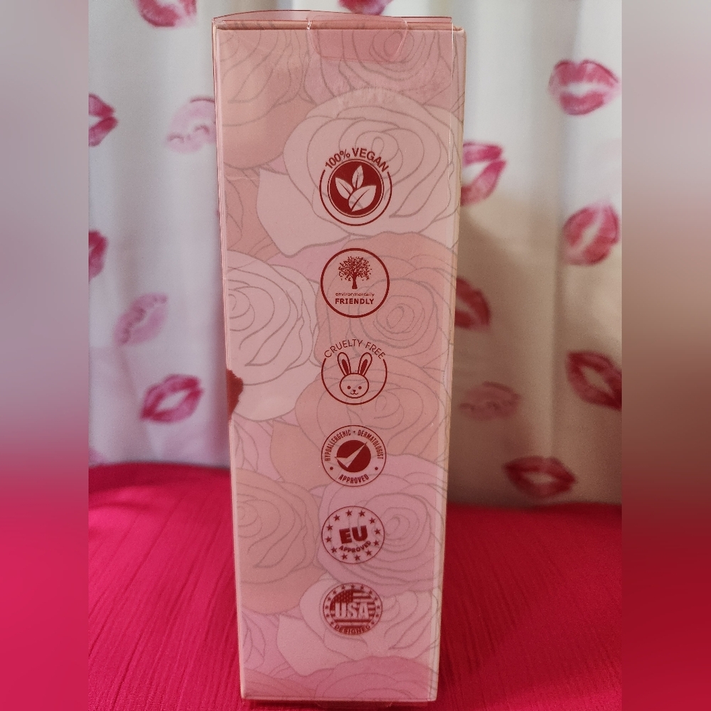 MakeUp Eraser 'Roses' 7 Day Set - Picture 4 of 10